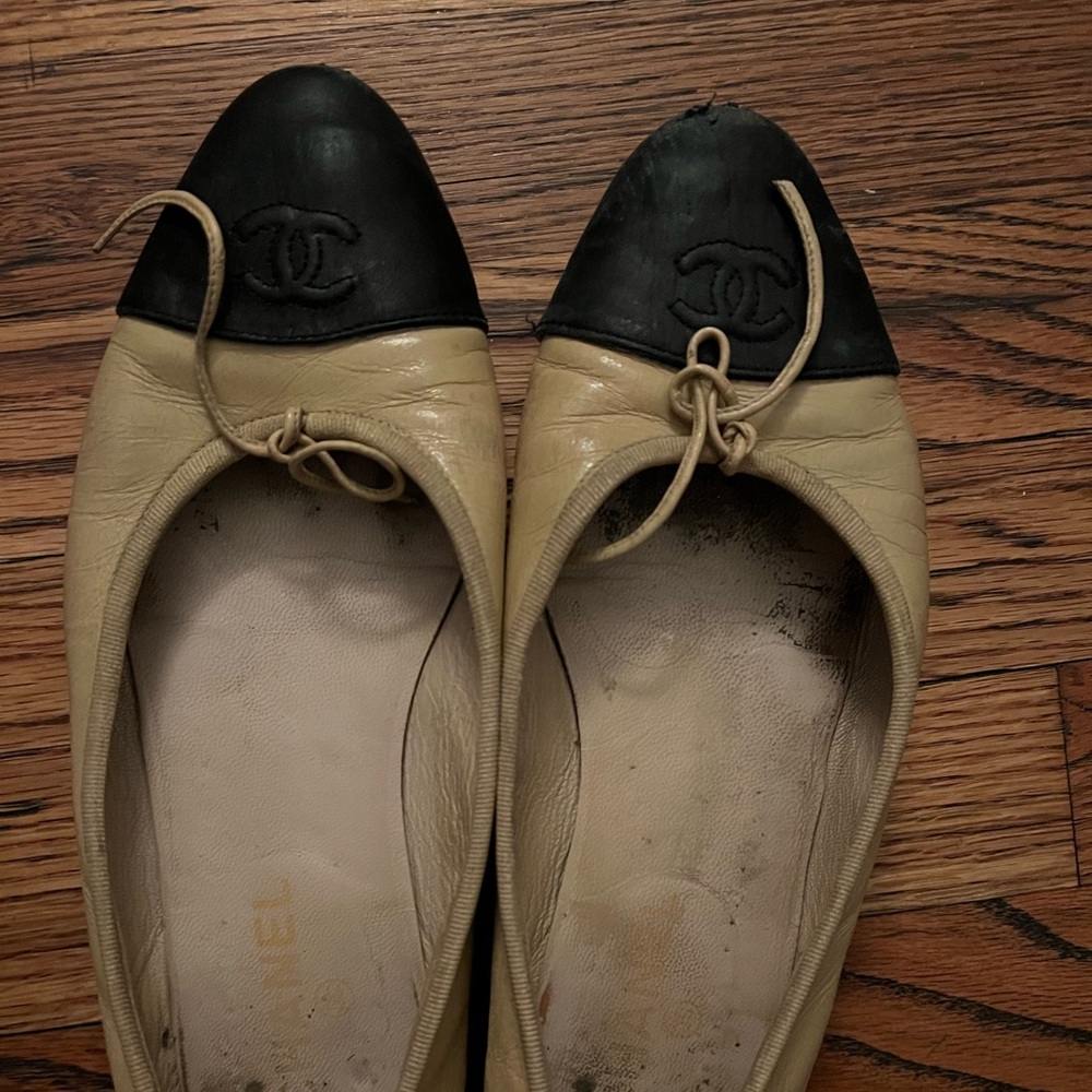 Chanel flats